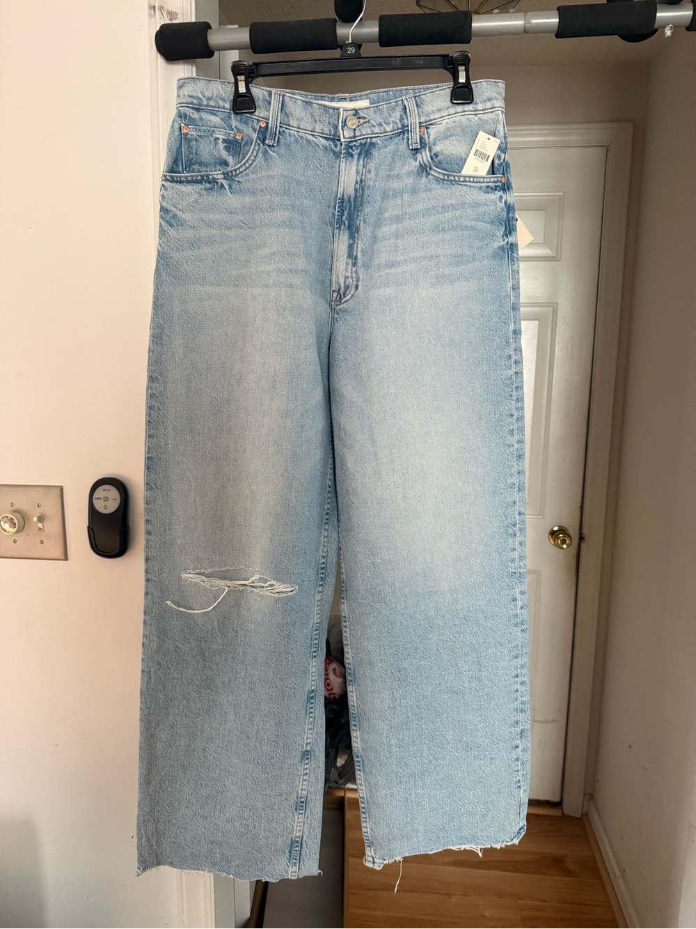 NWT Awesome Mother High Waisted Spinner Zip Sneak Chew in We Bounced - Size 31